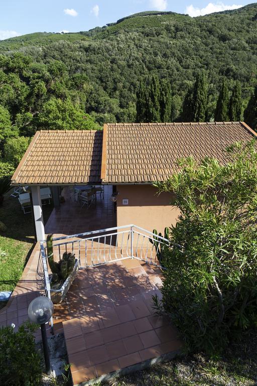Residence Belvedere Capoliveri  Extérieur photo